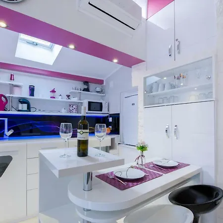 Apartament Cute Little In The Old Town Split