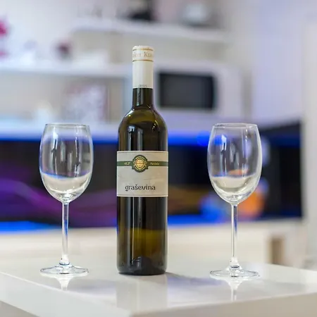 Cute Little In The Old Town Apartamento Split